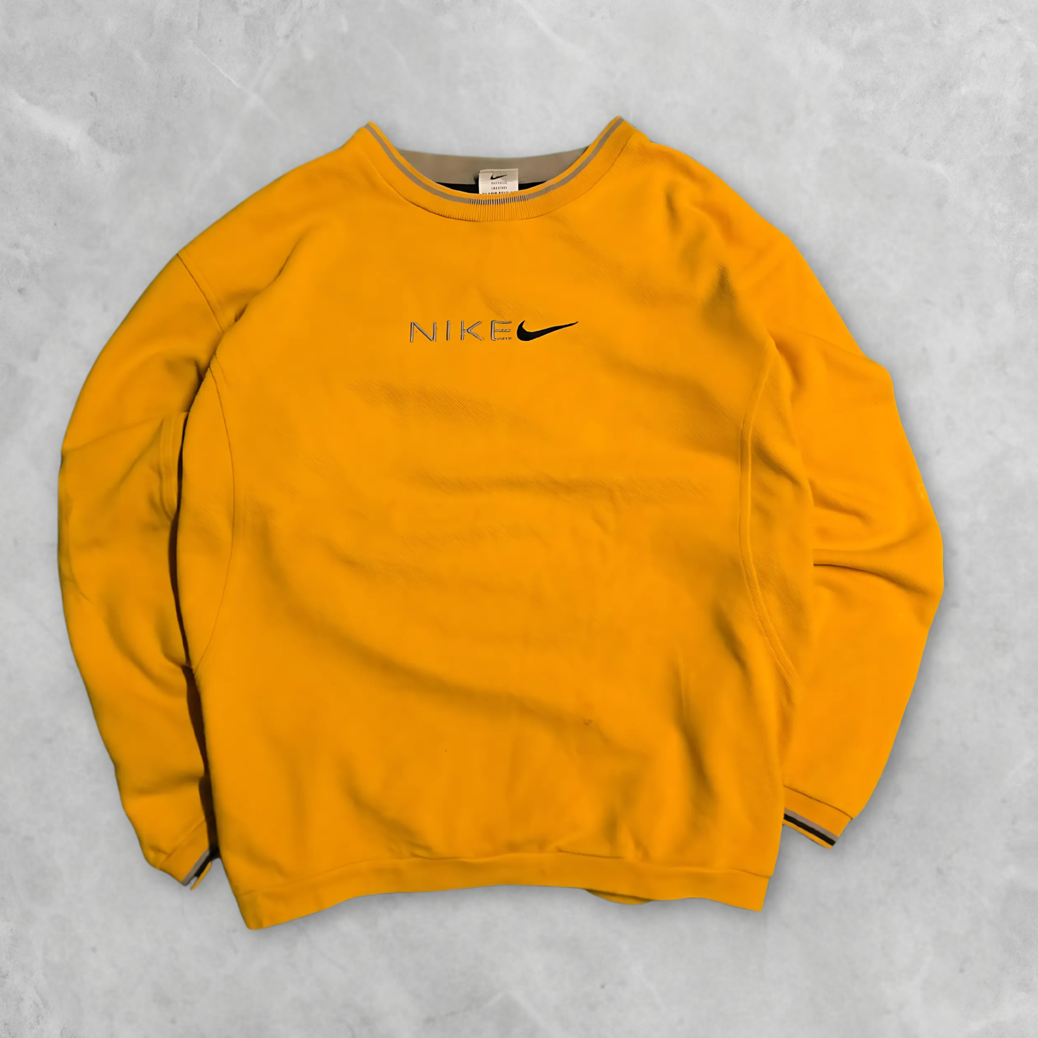 Vintage 90s Nike Classic Mango Crewneck - S