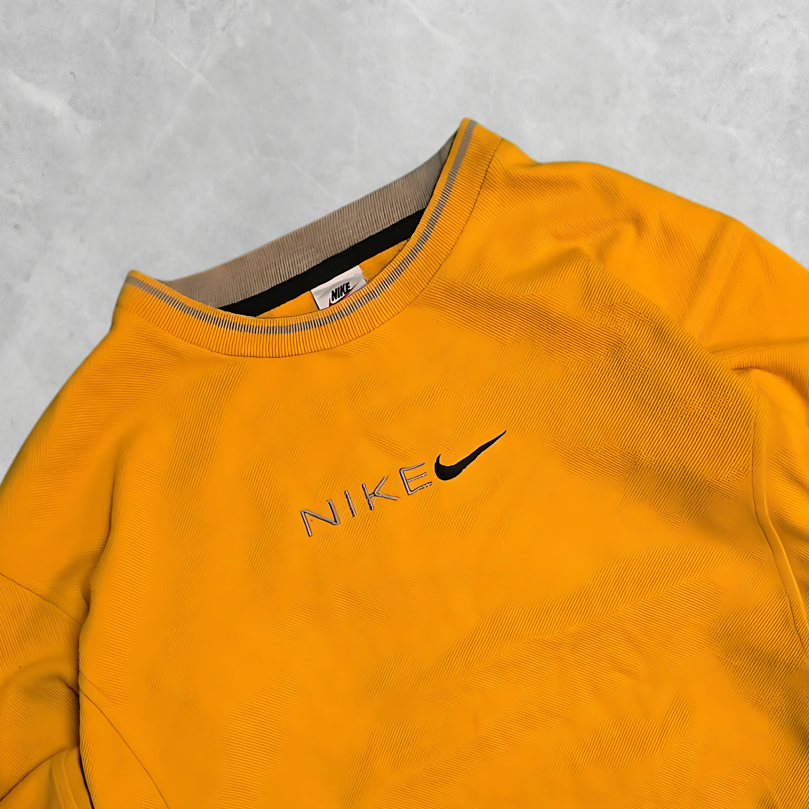 Vintage 90s Nike Classic Mango Crewneck - S