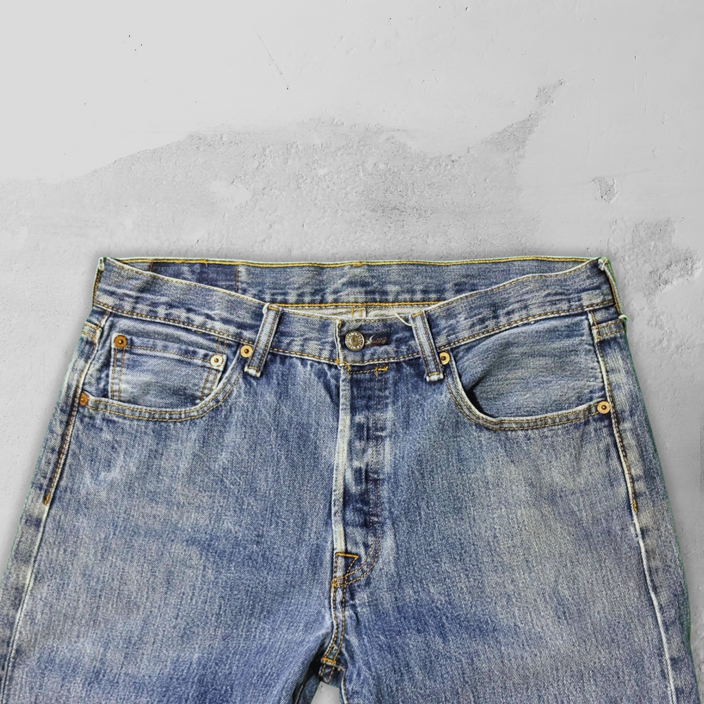 Vintage Levi 501 Denim Jeans - 32"